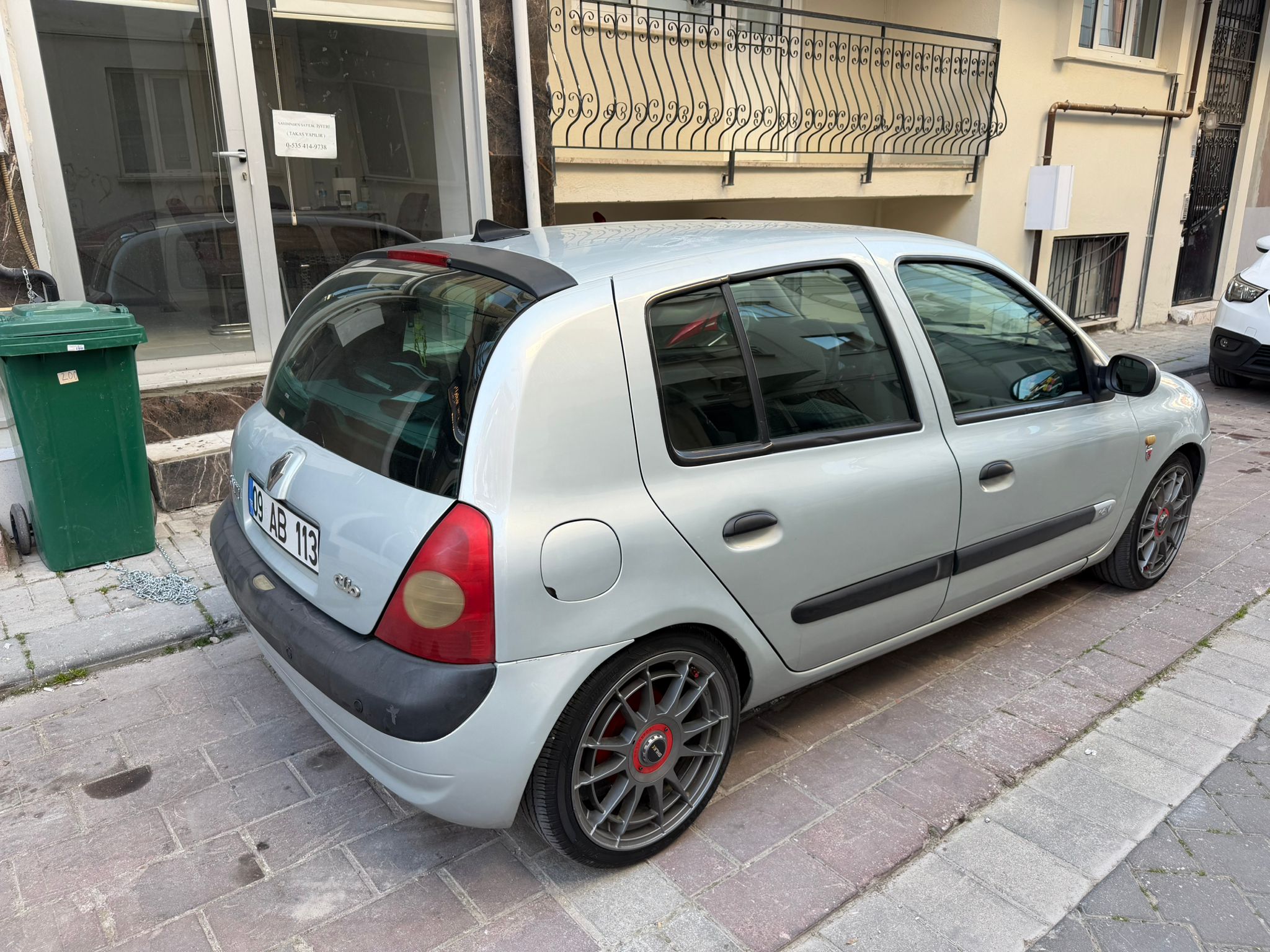 Renault Clio fotoğrafı 2
