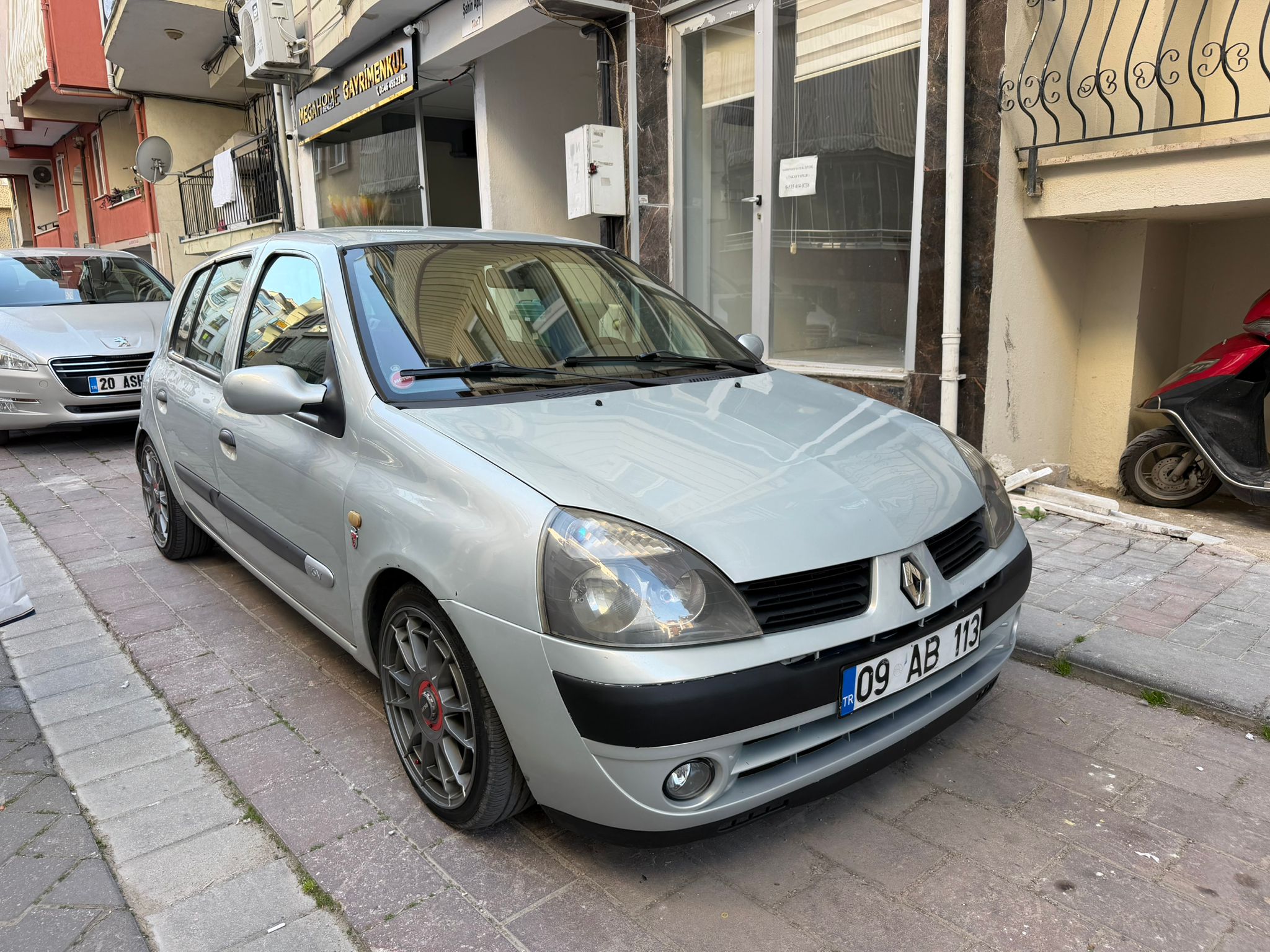 Renault Clio fotoğrafı 5