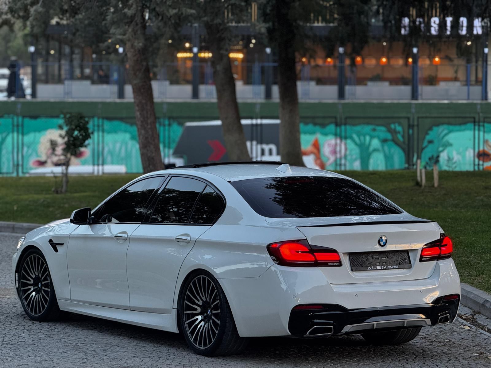 BMW 5.20 D fotoğrafı 1