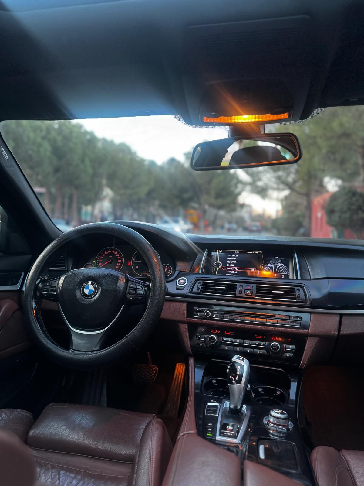 BMW 5.20 D fotoğrafı 12