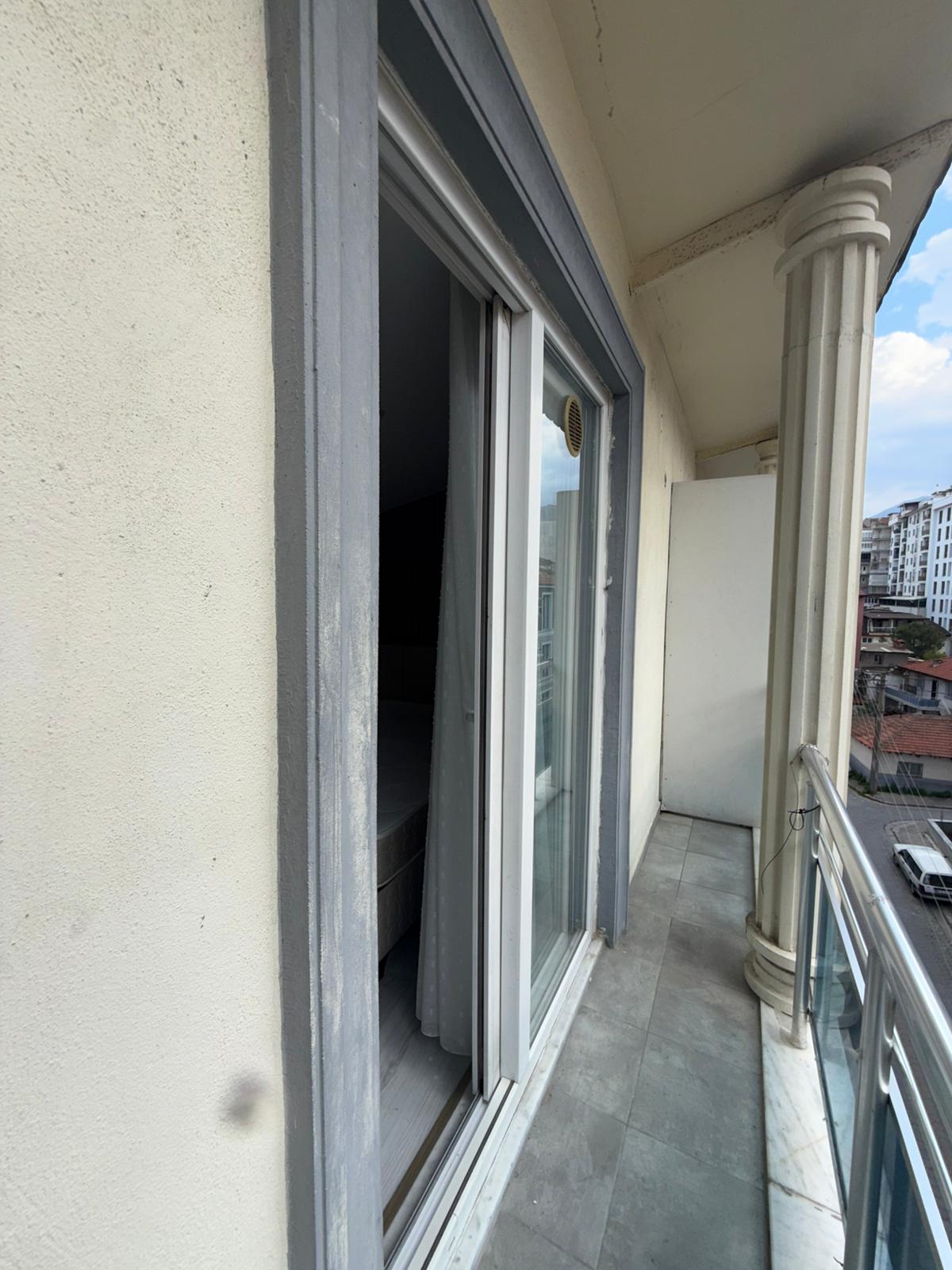 Sulu Köprü çift apart fotoğrafı 14